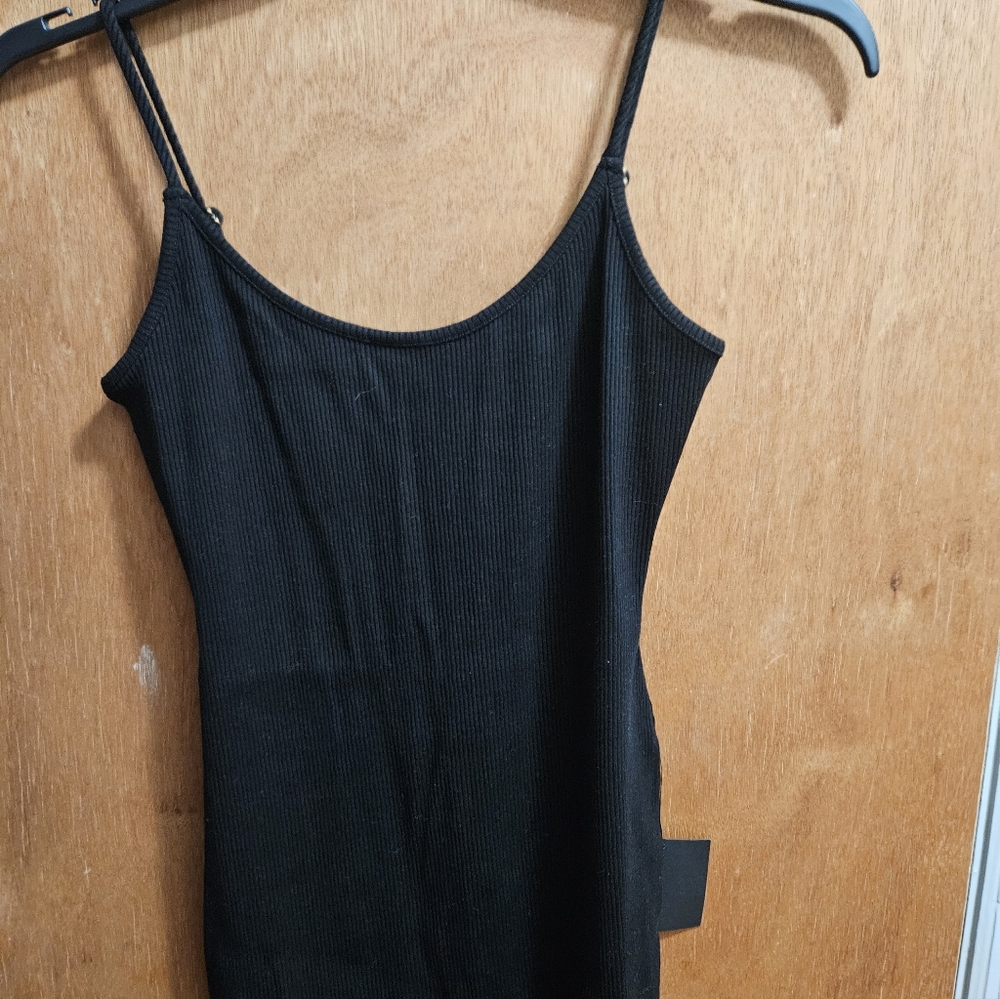 Lulu's Black Ribbed Spaghetti Strap Camisole
